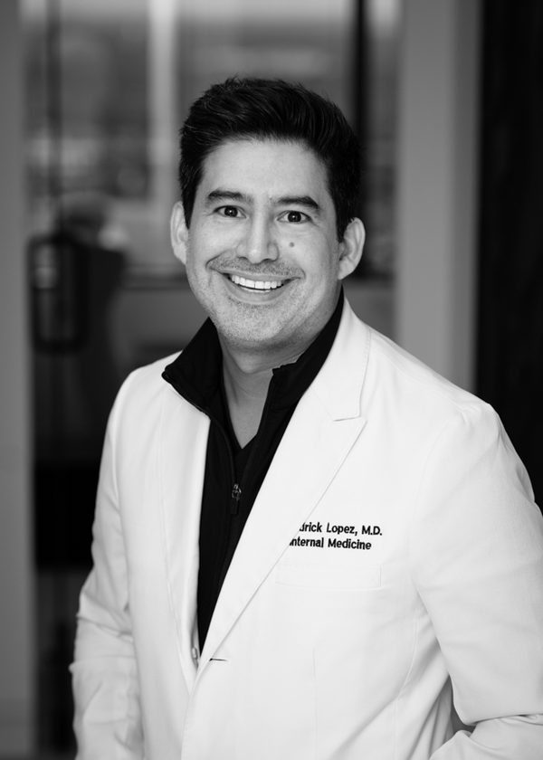 Kendrick Lopez, M.D. — concierge internal medicine physician and founder of Sereno Medicine, San Antonio